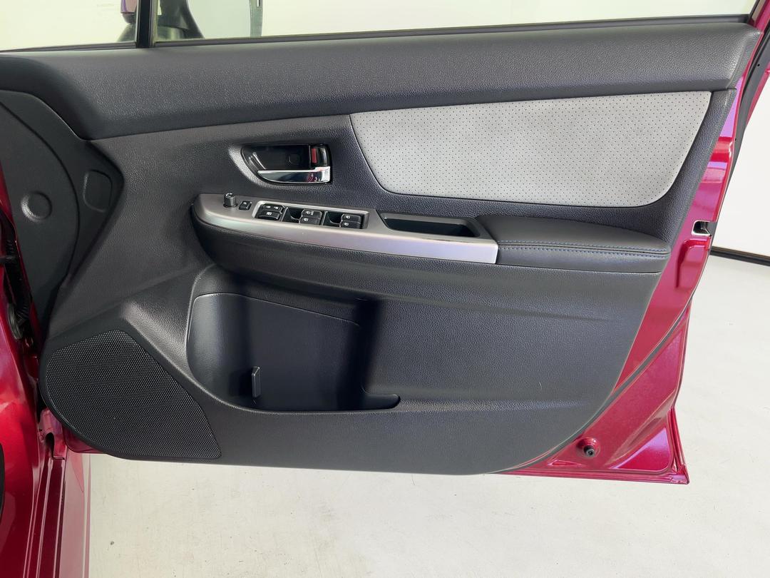 Photo '15' of Subaru Impreza