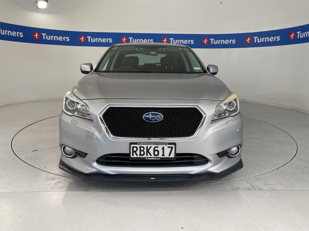 Photo '2' of Subaru Legacy