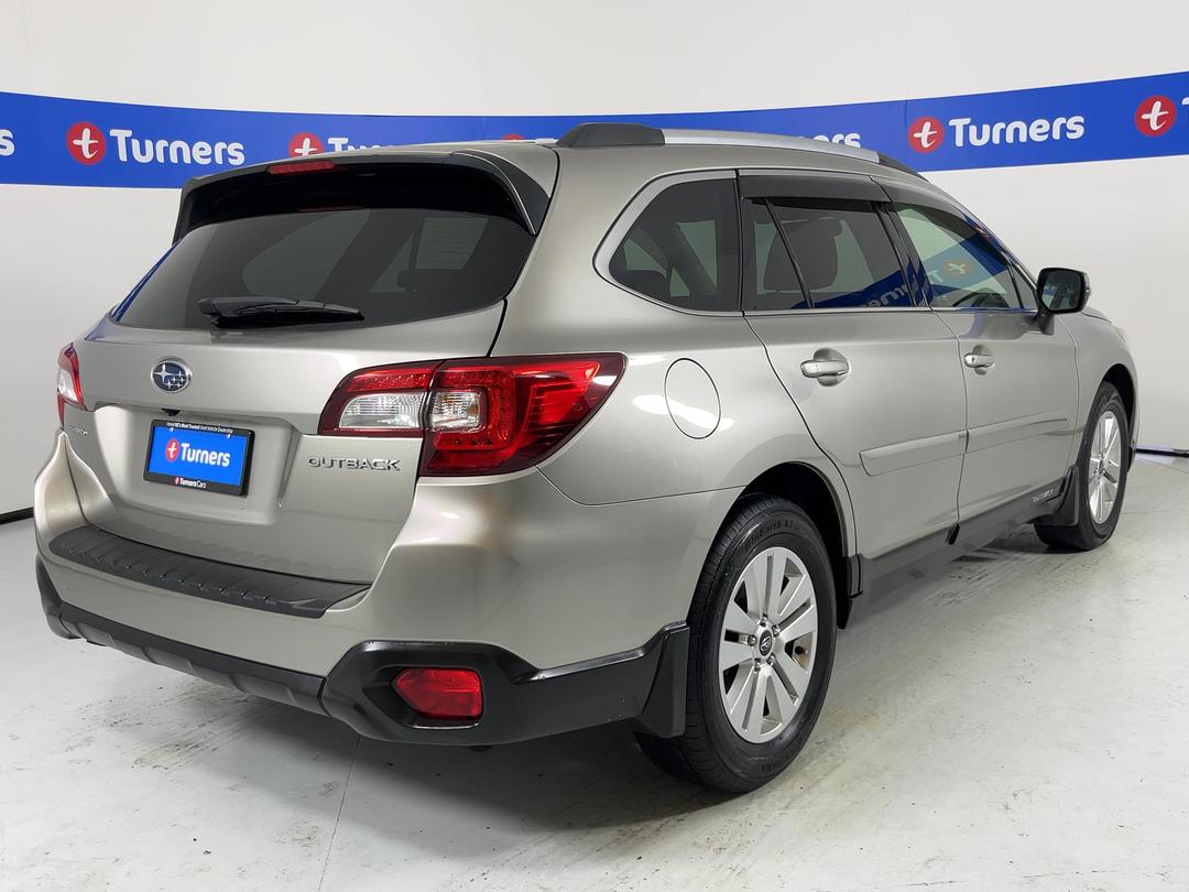 Photo '7' of Subaru Legacy