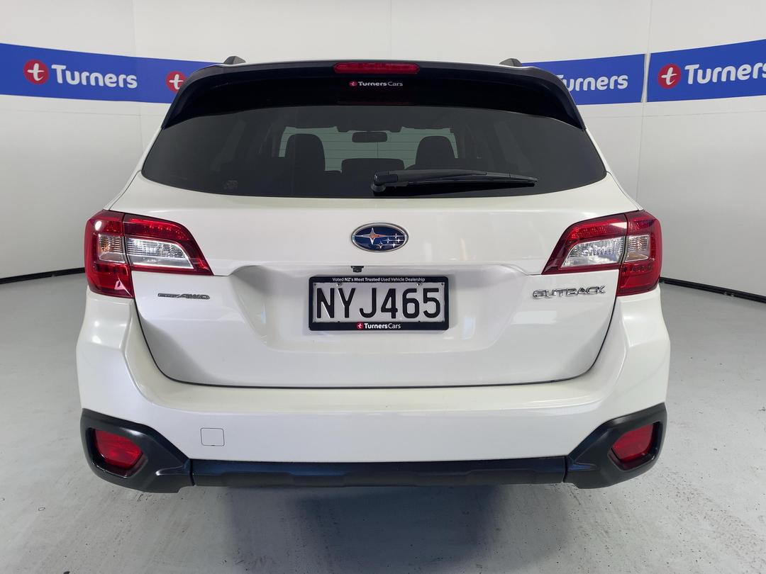 Photo '6' of Subaru Legacy