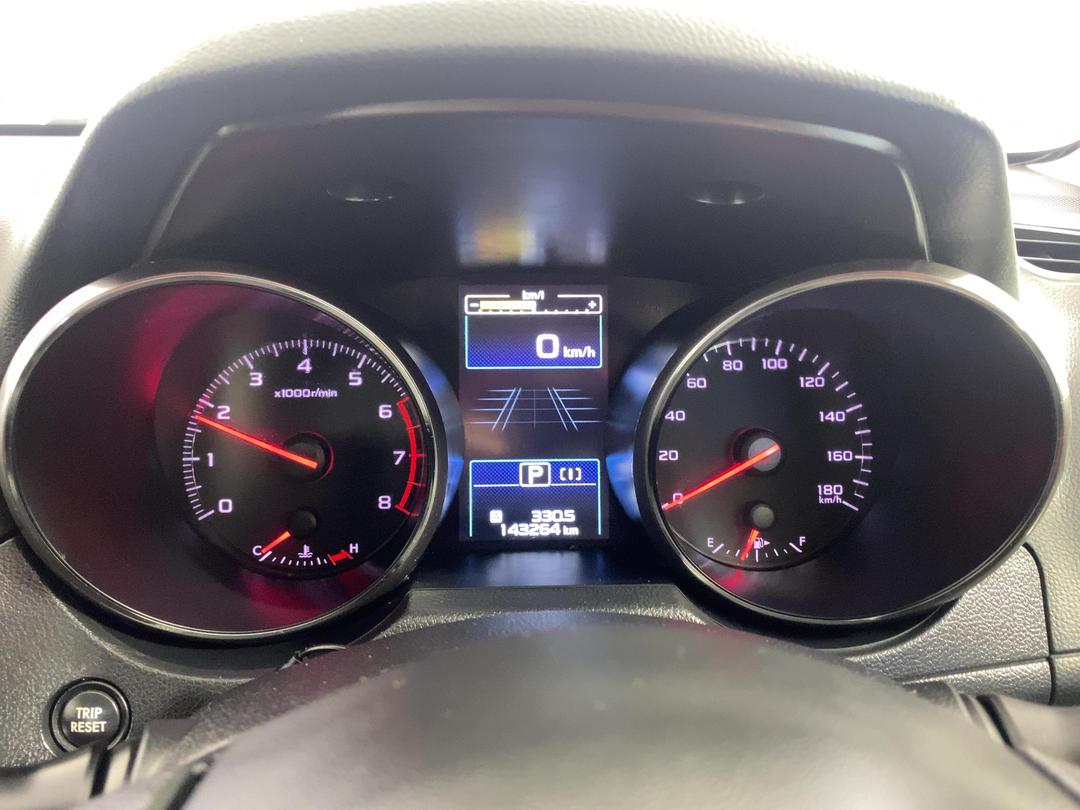 Photo '21' of Subaru Legacy