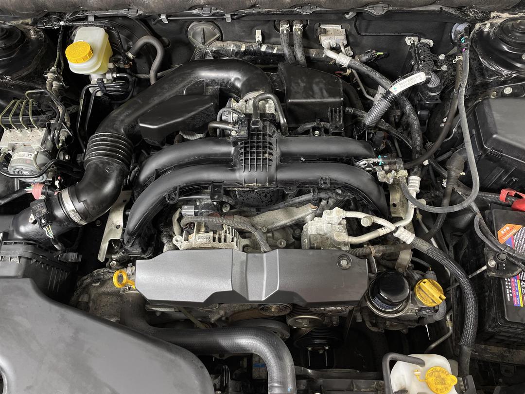 Photo '13' of Subaru Outback