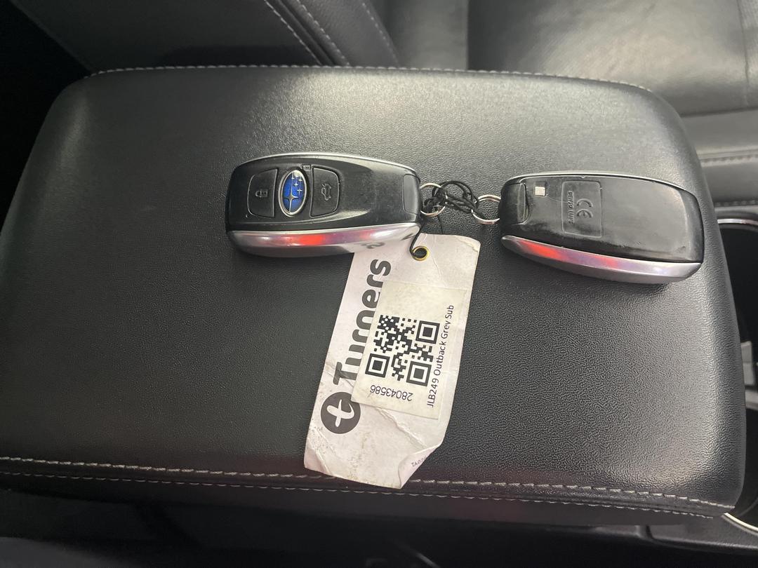 Photo '22' of Subaru Outback