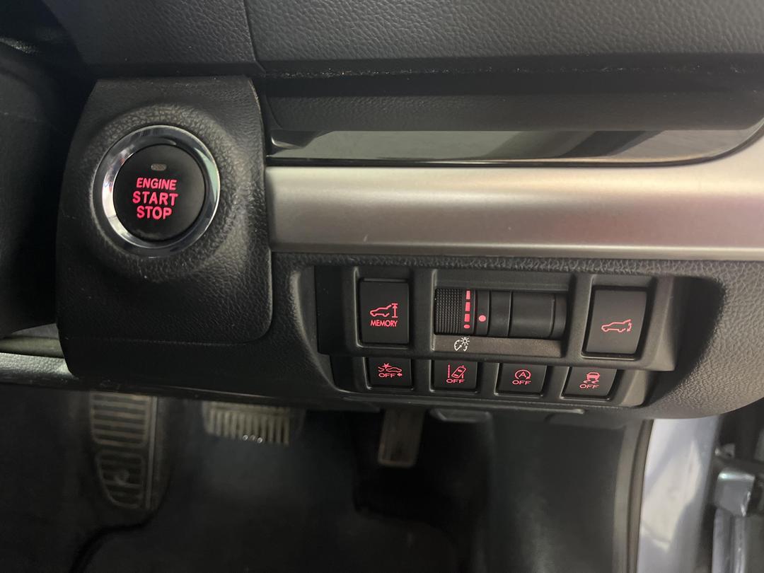 Photo '25' of Subaru Outback