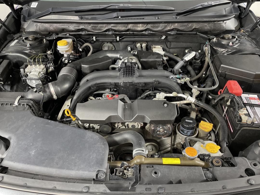 Photo '13' of Subaru Outback