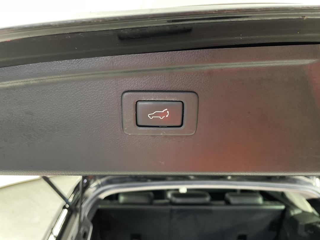 Photo '26' of Subaru Outback