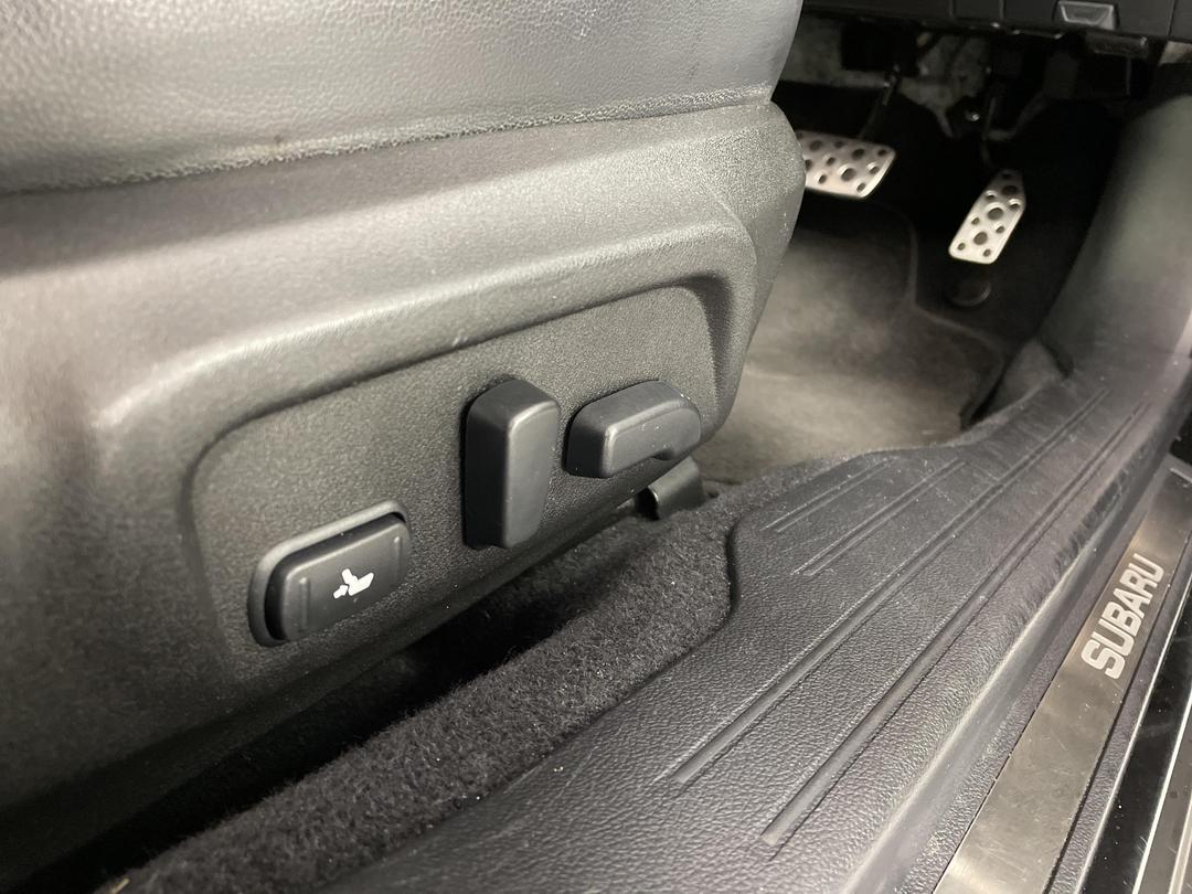 Photo '27' of Subaru Outback