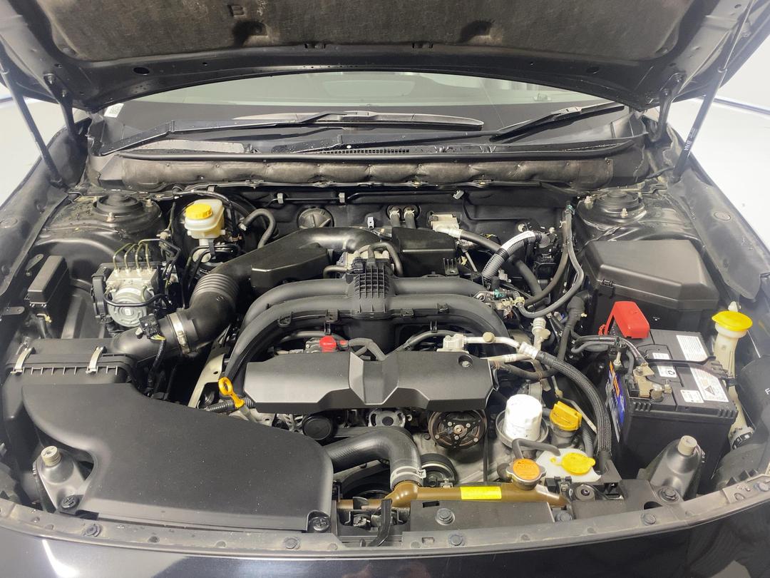 Photo '13' of Subaru Outback