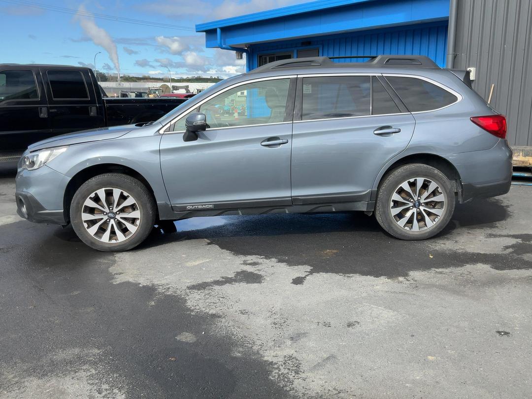 Photo '5' of Subaru Outback Premium