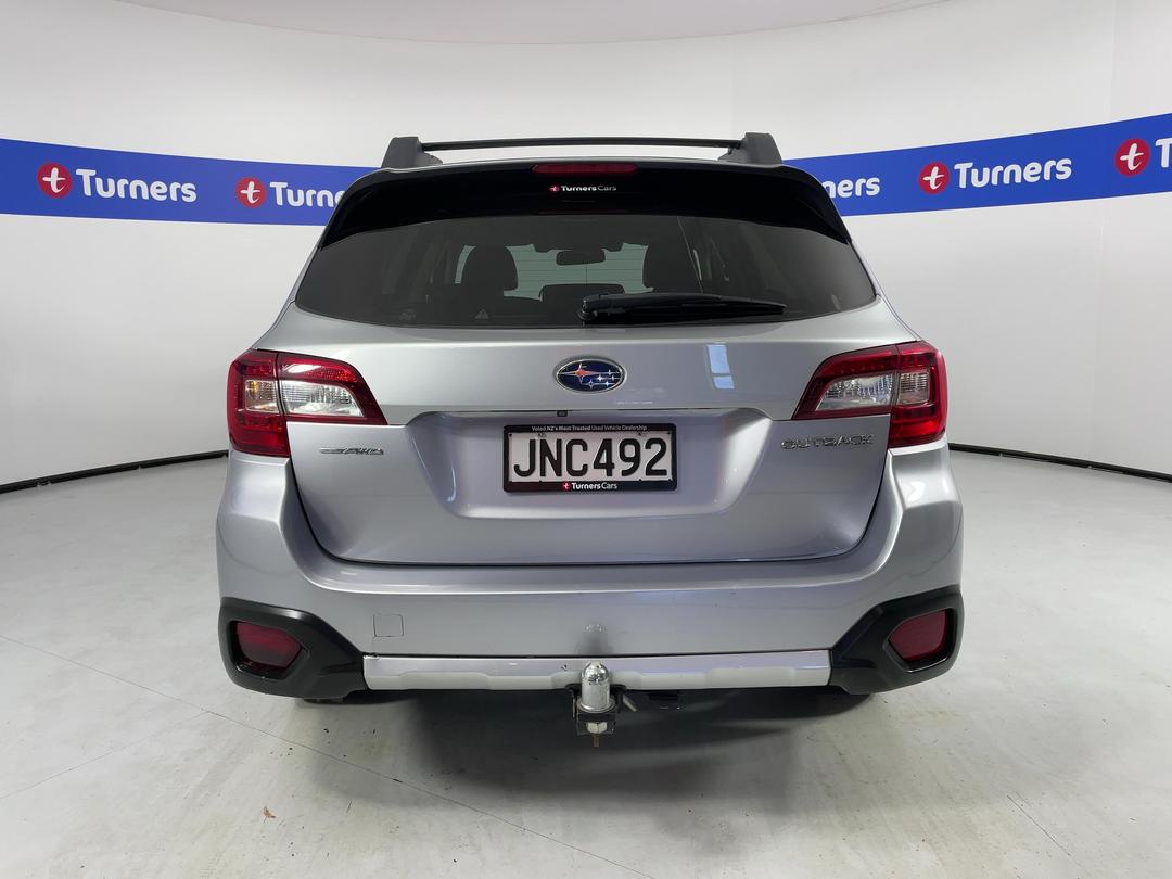 Photo '6' of Subaru Outback