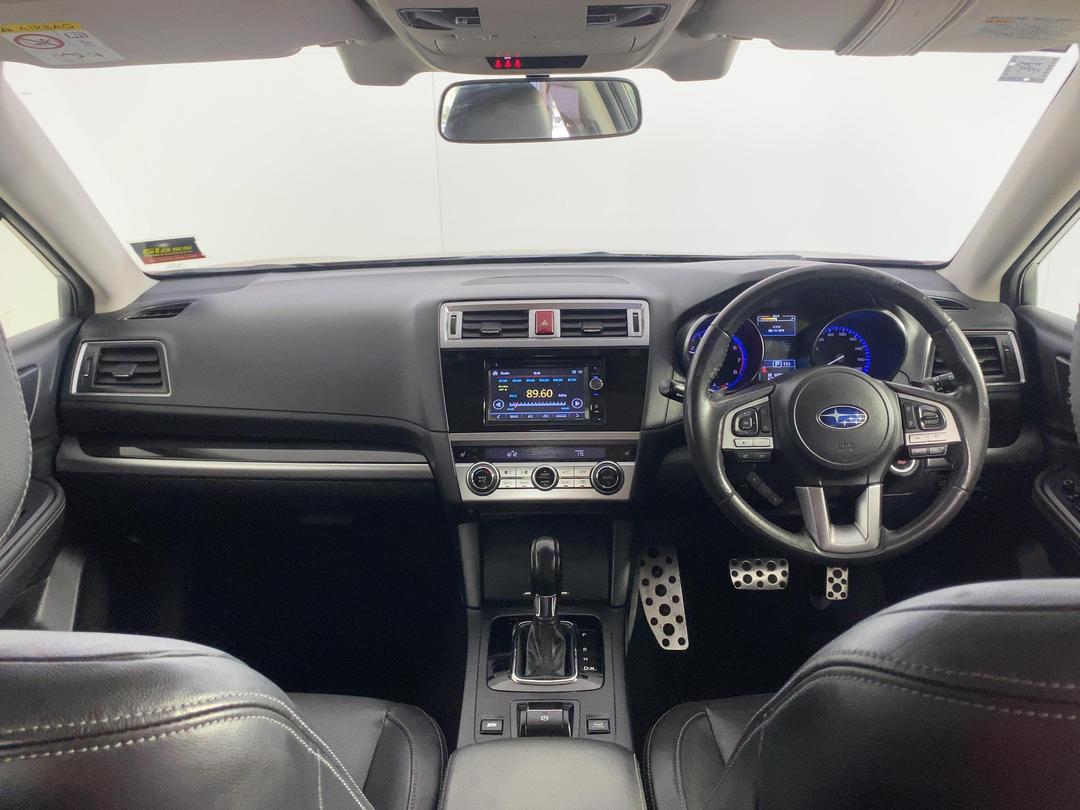 Photo '17' of Subaru Outback