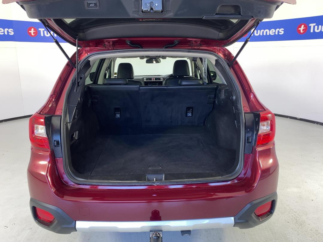Photo '14' of Subaru Outback
