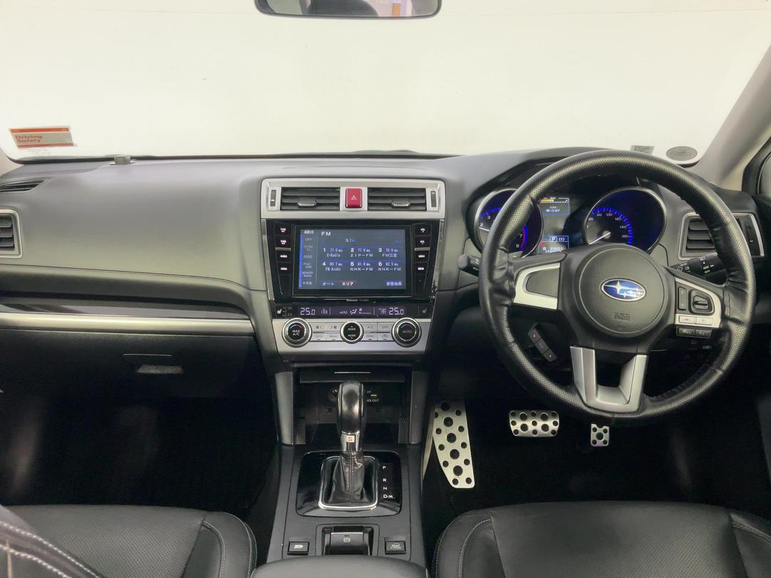 Photo '17' of Subaru Outback