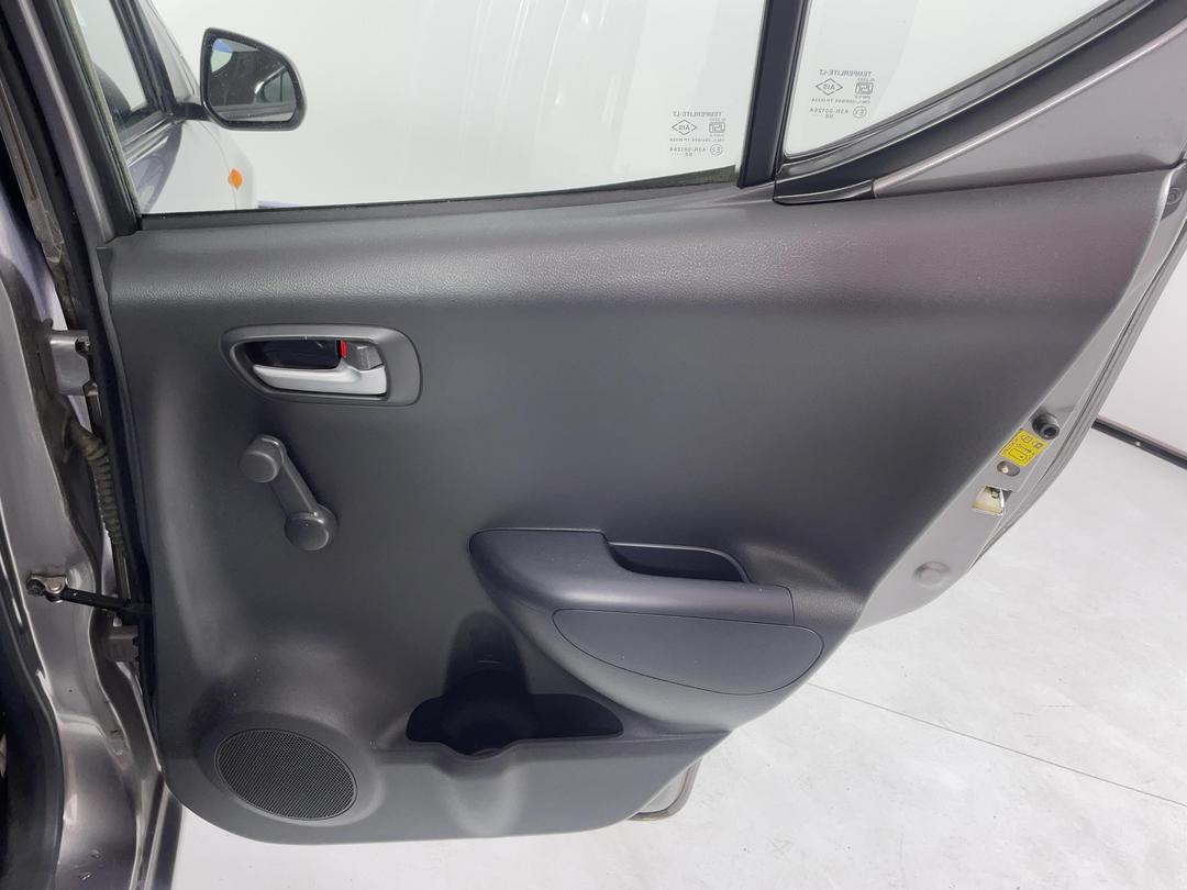 Photo '19' of Suzuki Alto