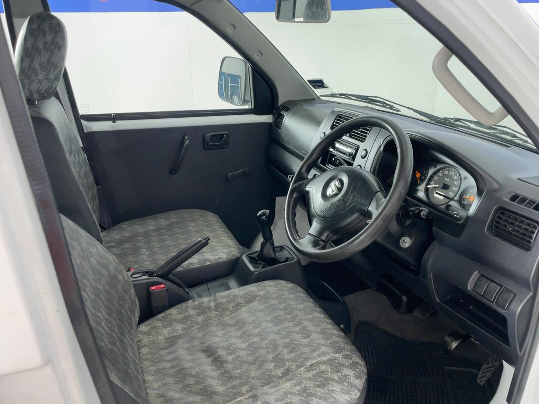 Photo '16' of Suzuki APV