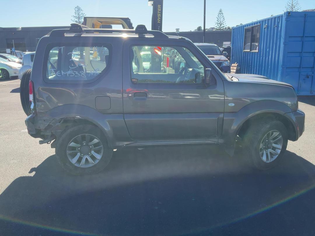 Photo '9' of Suzuki Jimny Sierra Photo '9' of Suzuki Jimny Sierra