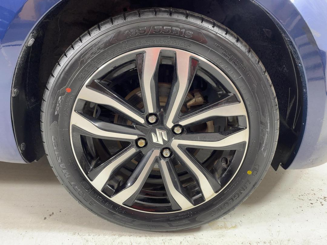 Photo '9' of Suzuki Swift