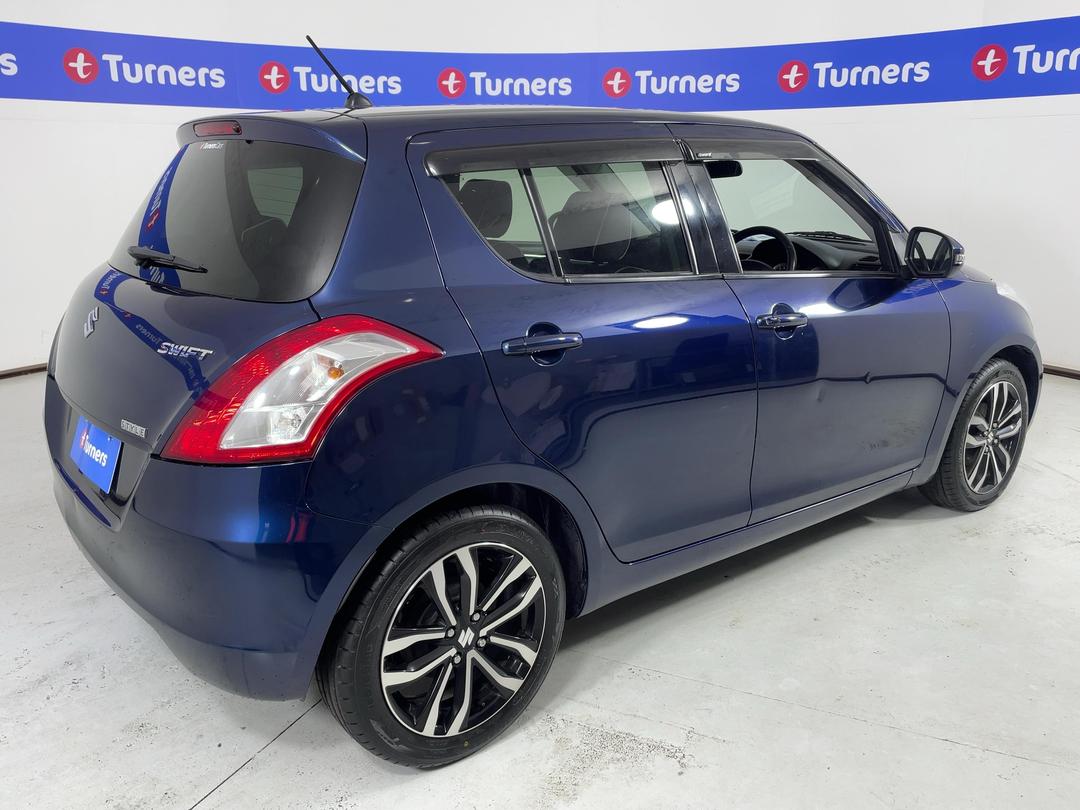 Photo '7' of Suzuki Swift