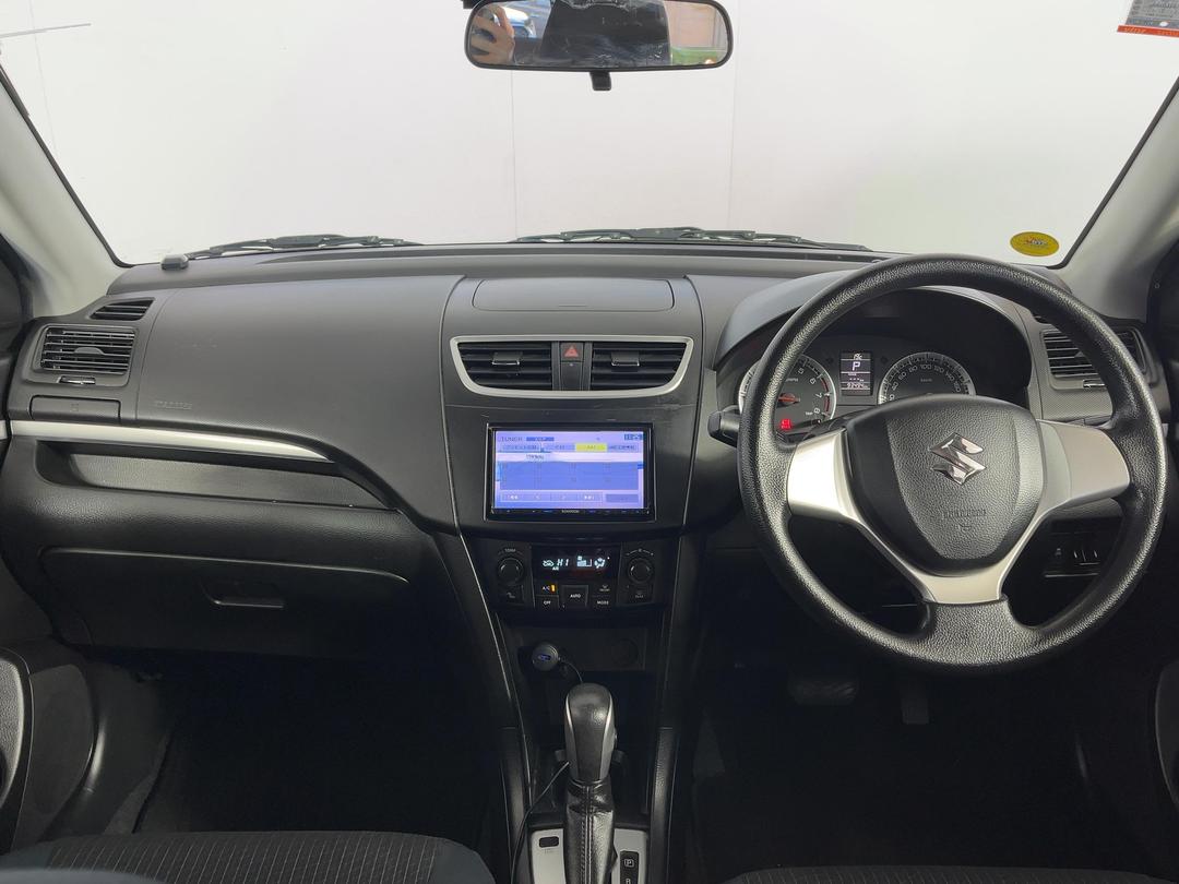 Photo '17' of Suzuki Swift