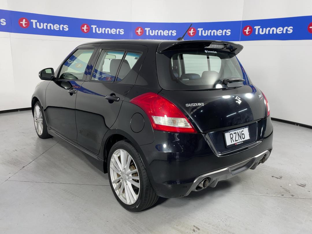 Photo '5' of Suzuki Swift