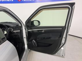 Photo '15' of Suzuki Swift