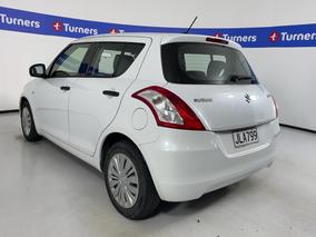 Photo '5' of Suzuki Swift