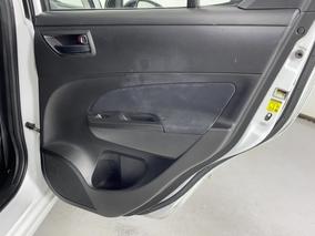 Photo '19' of Suzuki Swift