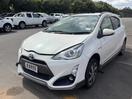 Thumbnail '2' of Toyota Aqua