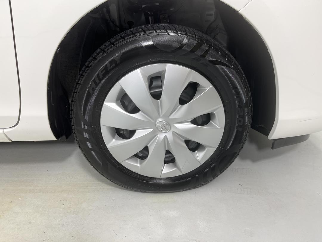 Photo '9' of Toyota Aqua