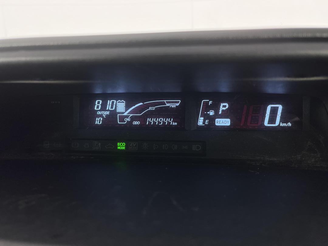 Photo '21' of Toyota Aqua