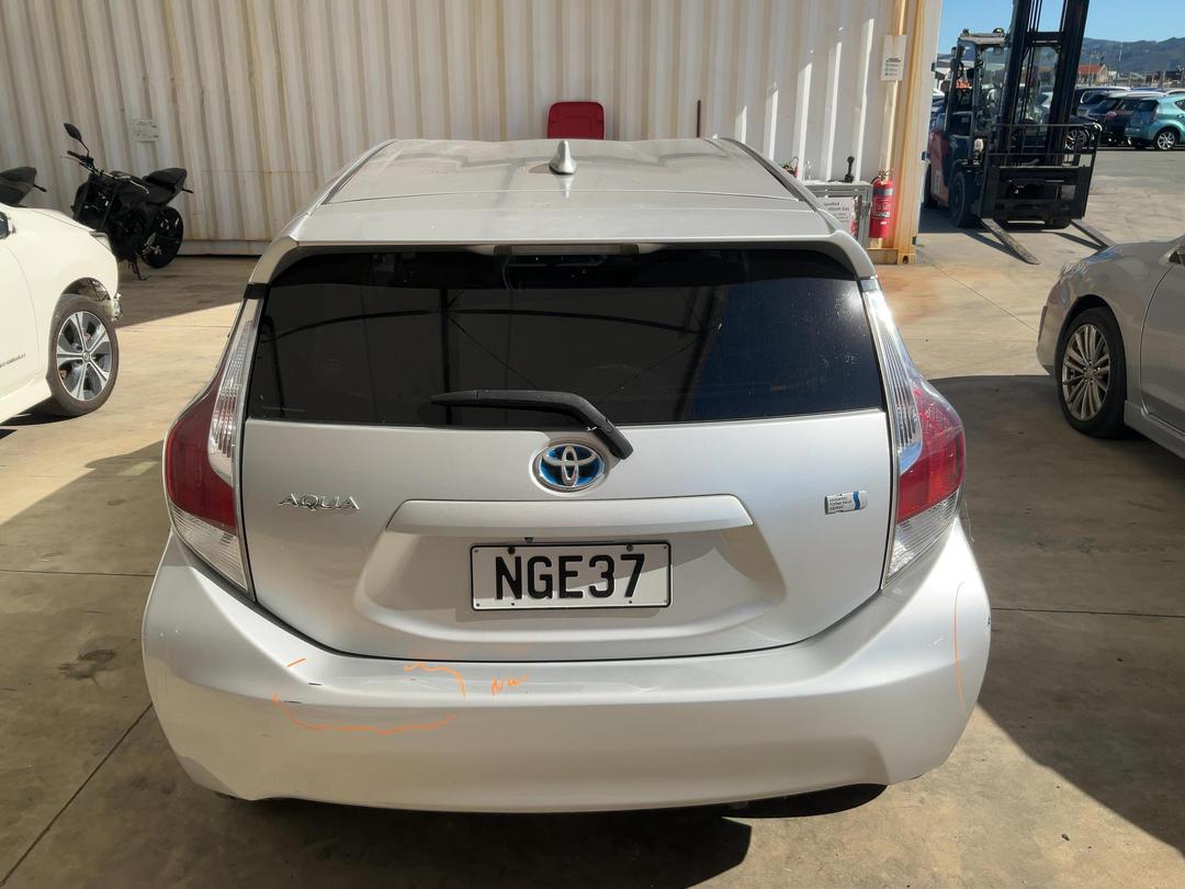 Photo '5' of Toyota Aqua