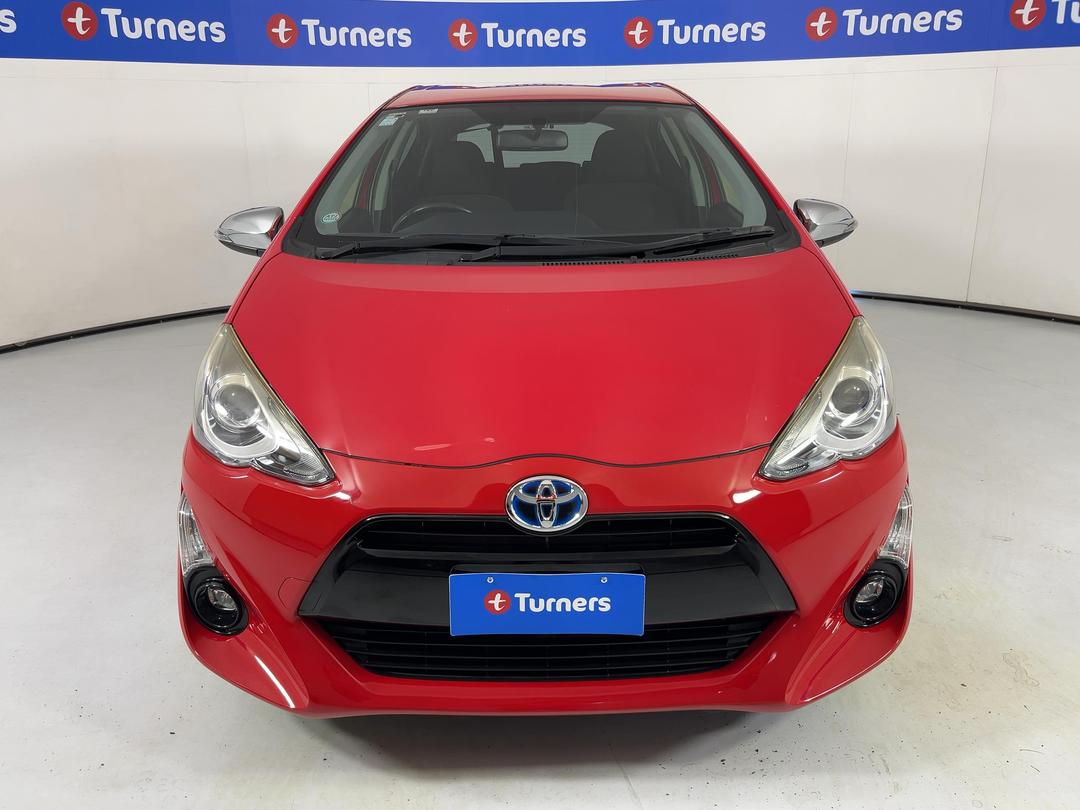 Photo '2' of Toyota Aqua