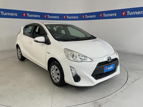 2015 Toyota Aqua