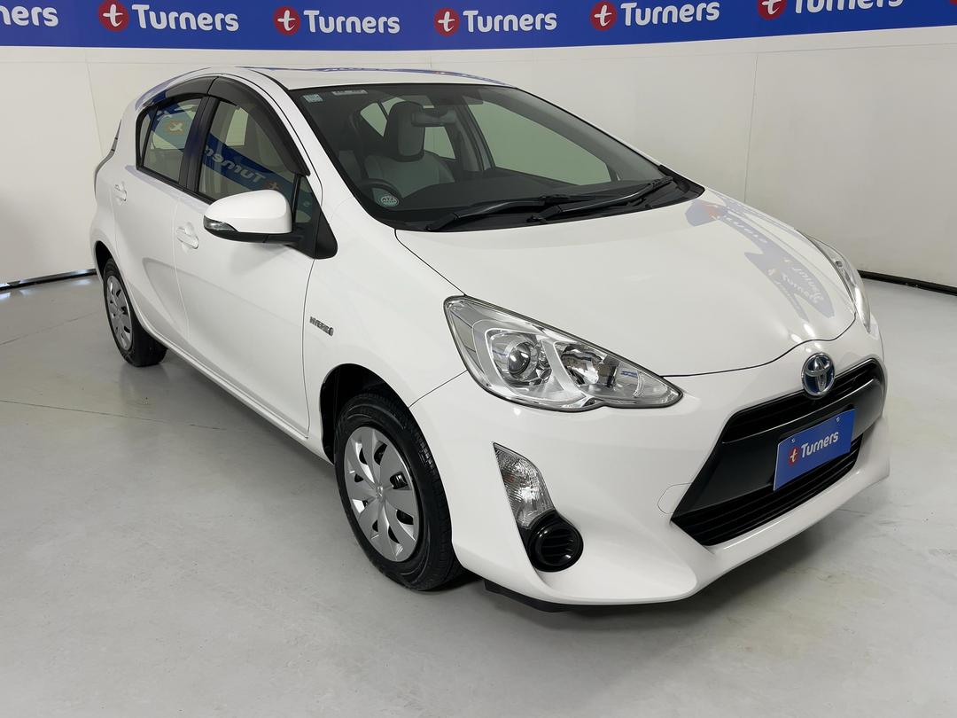 Photo '1' of Toyota Aqua