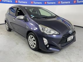 Image of 2015 Toyota Aqua