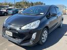 Thumbnail '4' of Toyota Aqua