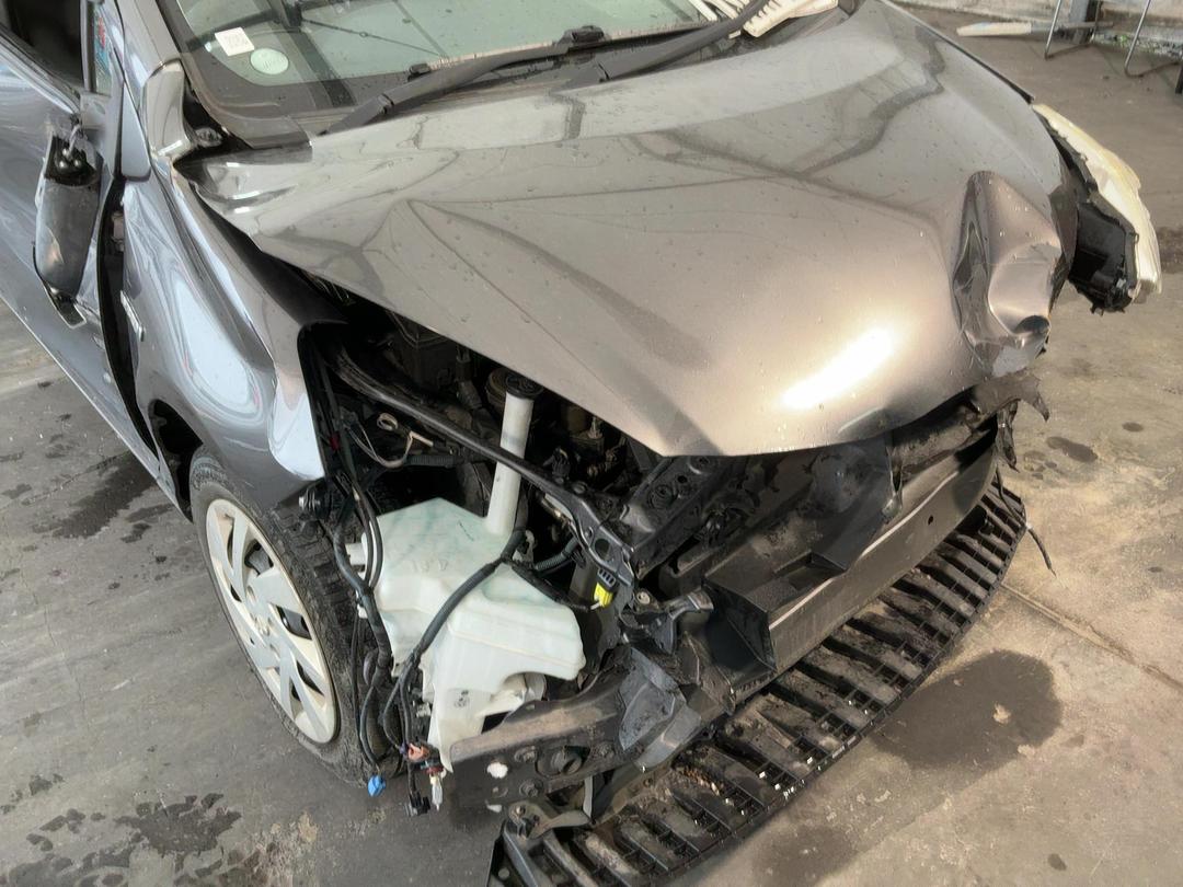 Photo '5' of Toyota Aqua