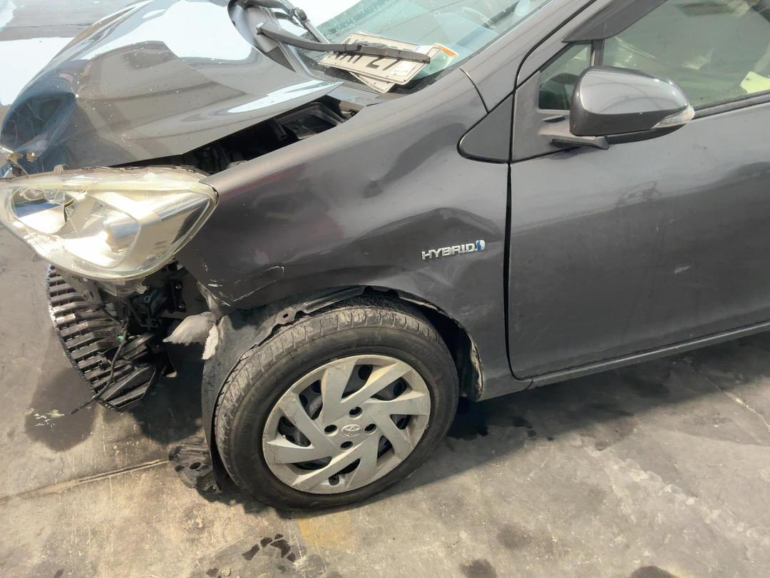 Photo '7' of Toyota Aqua