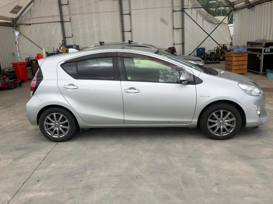 Photo '9' of Toyota Aqua