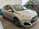 Thumbnail '2' of Toyota Aqua