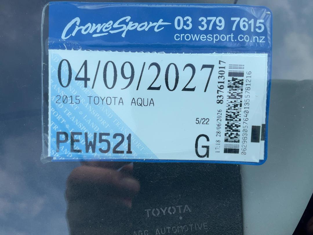 Photo '22' of Toyota Aqua Photo '22' of Toyota Aqua