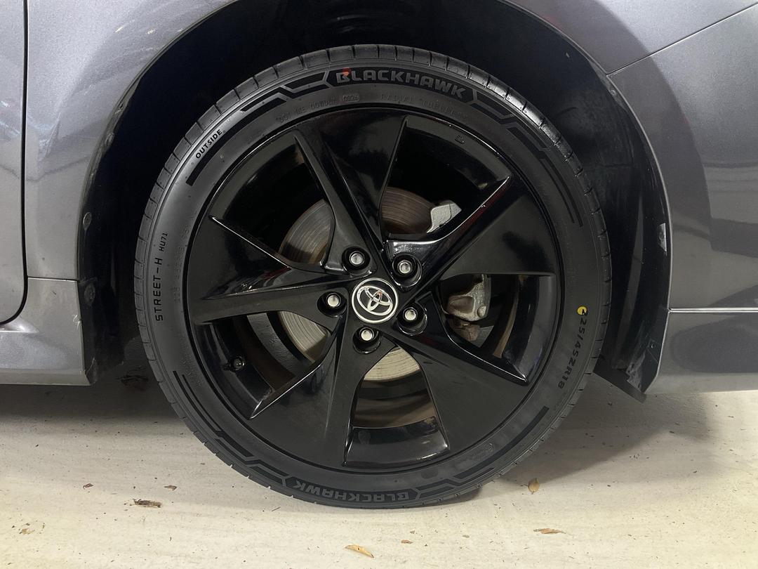 Photo '9' of Toyota Aurion