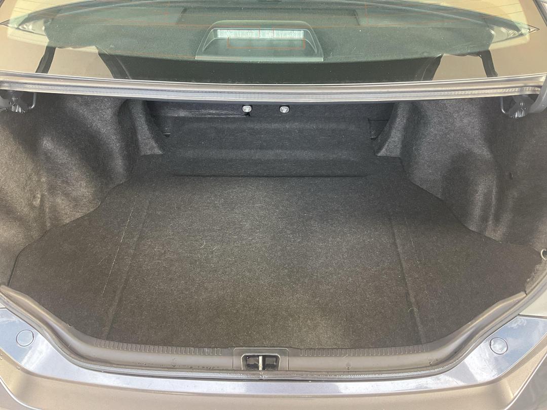 Photo '14' of Toyota Aurion