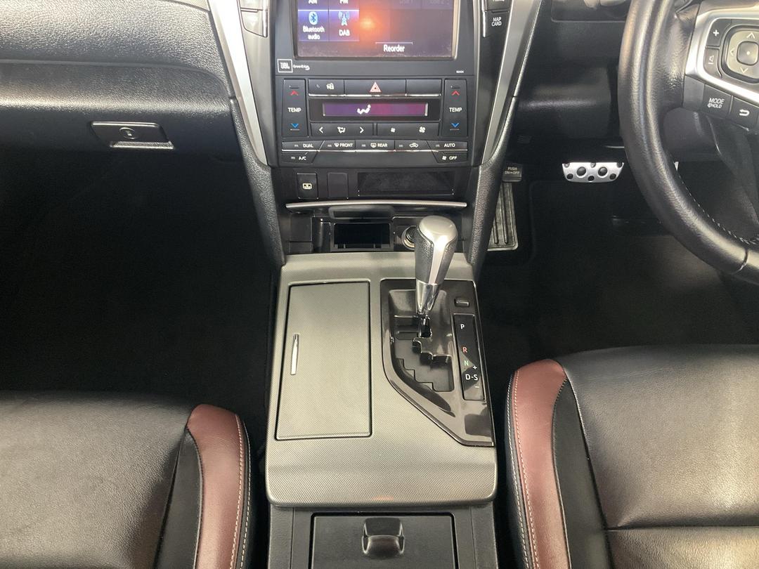 Photo '18' of Toyota Aurion