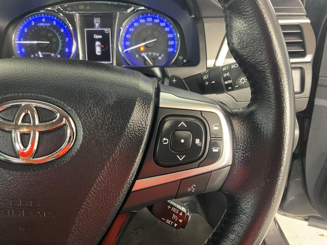 Photo '24' of Toyota Aurion