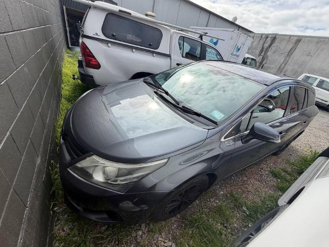Photo '2' of Toyota Avensis WGN E Photo '2' of Toyota Avensis WGN E