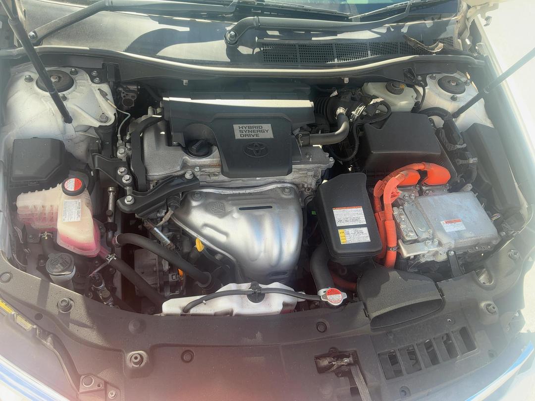 Photo '16' of Toyota Camry