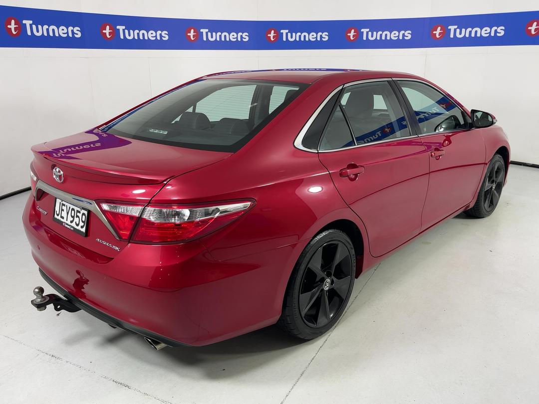 Photo '7' of Toyota Camry