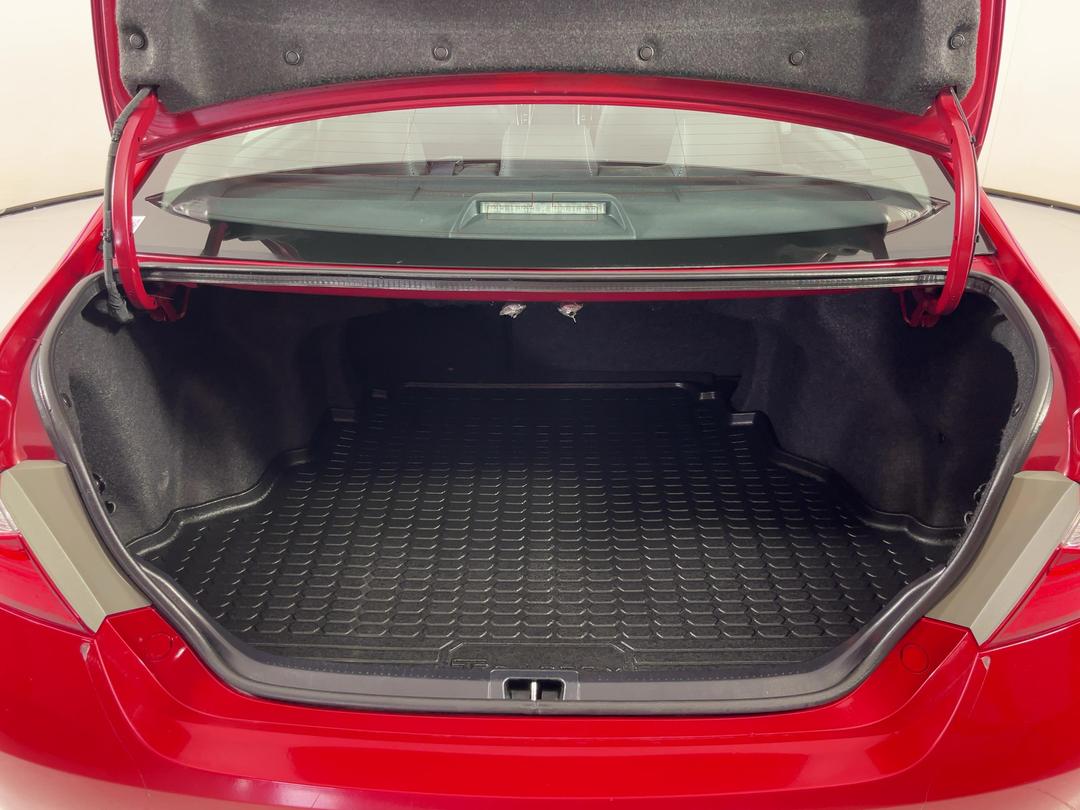 Photo '14' of Toyota Camry
