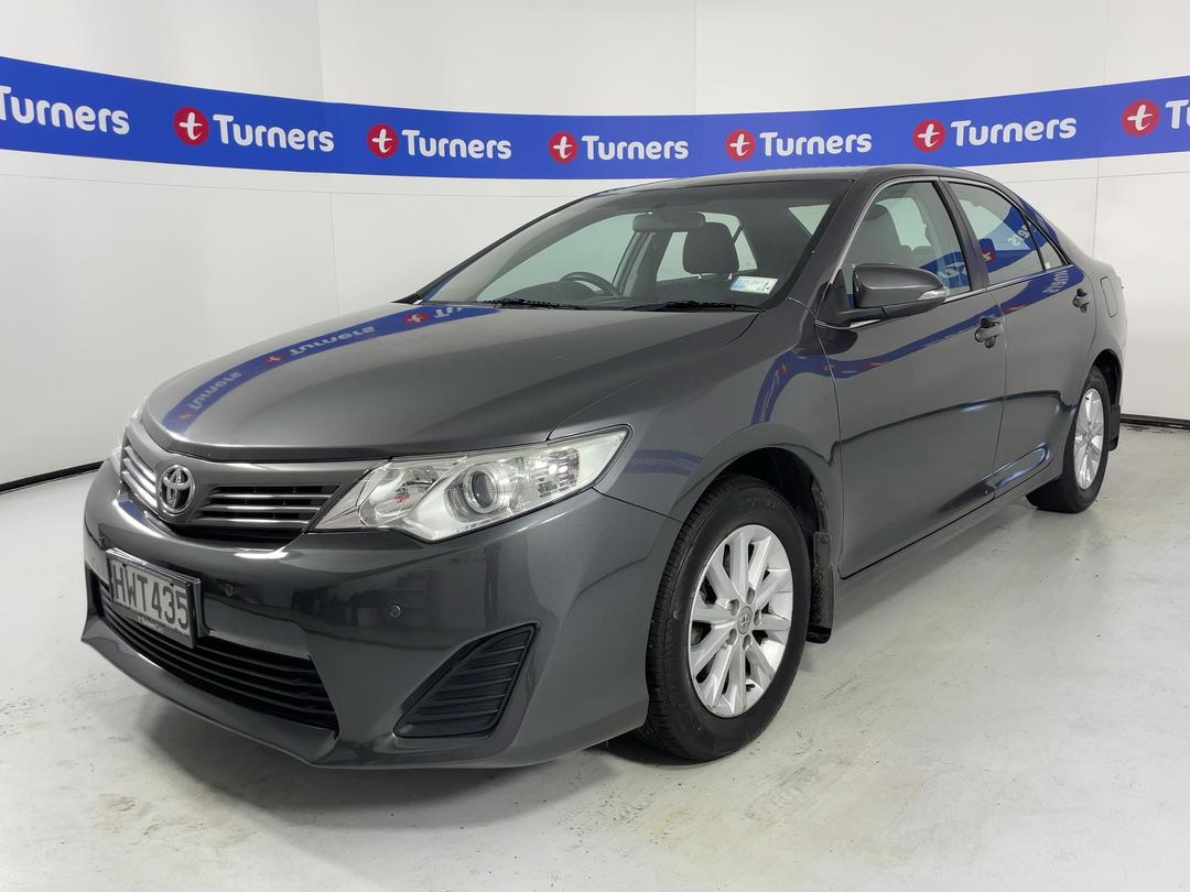 Photo '4' of Toyota Camry